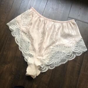 Vintage 90s Baby Pink Lace Satin Christian Dior Coquette Cottage Core USA 6 S/M